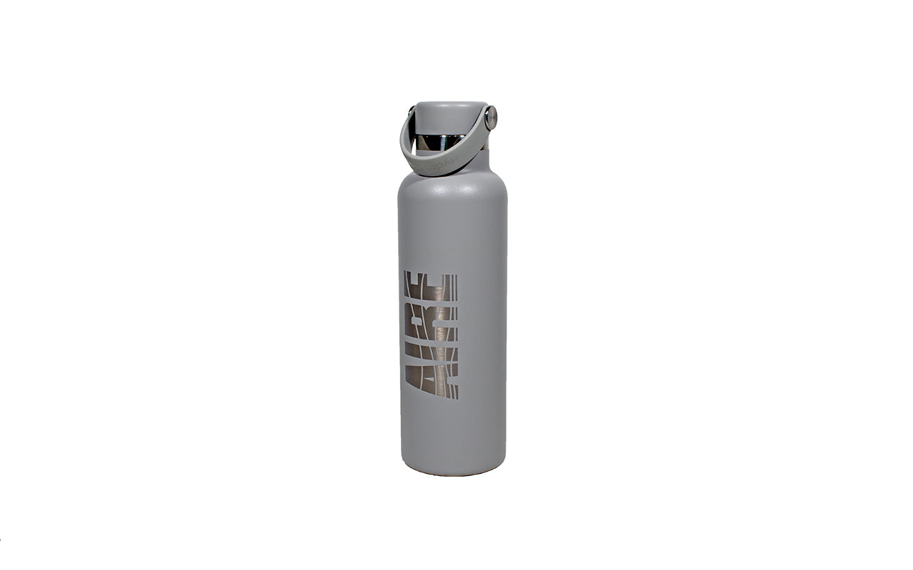 Hydro Flask 21 oz Standard Mouth Water Bottle | River & Hiking