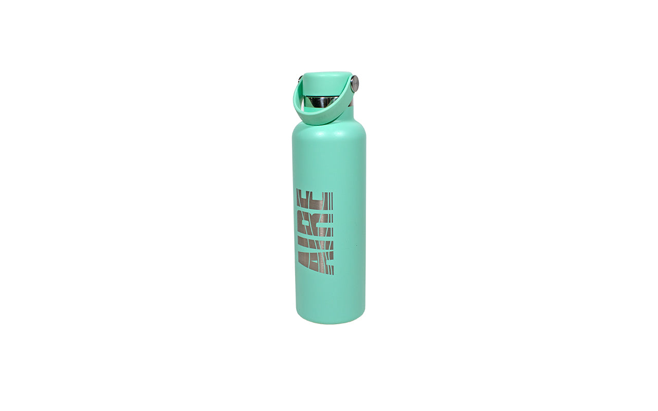 Hydro Flask 21 oz Standard Mouth Water Bottle | River & Hiking